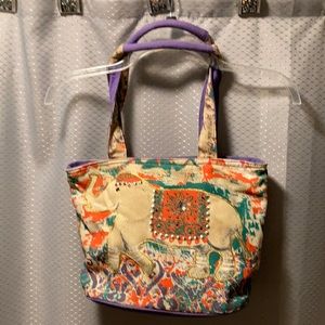 Woman’s elephant tote